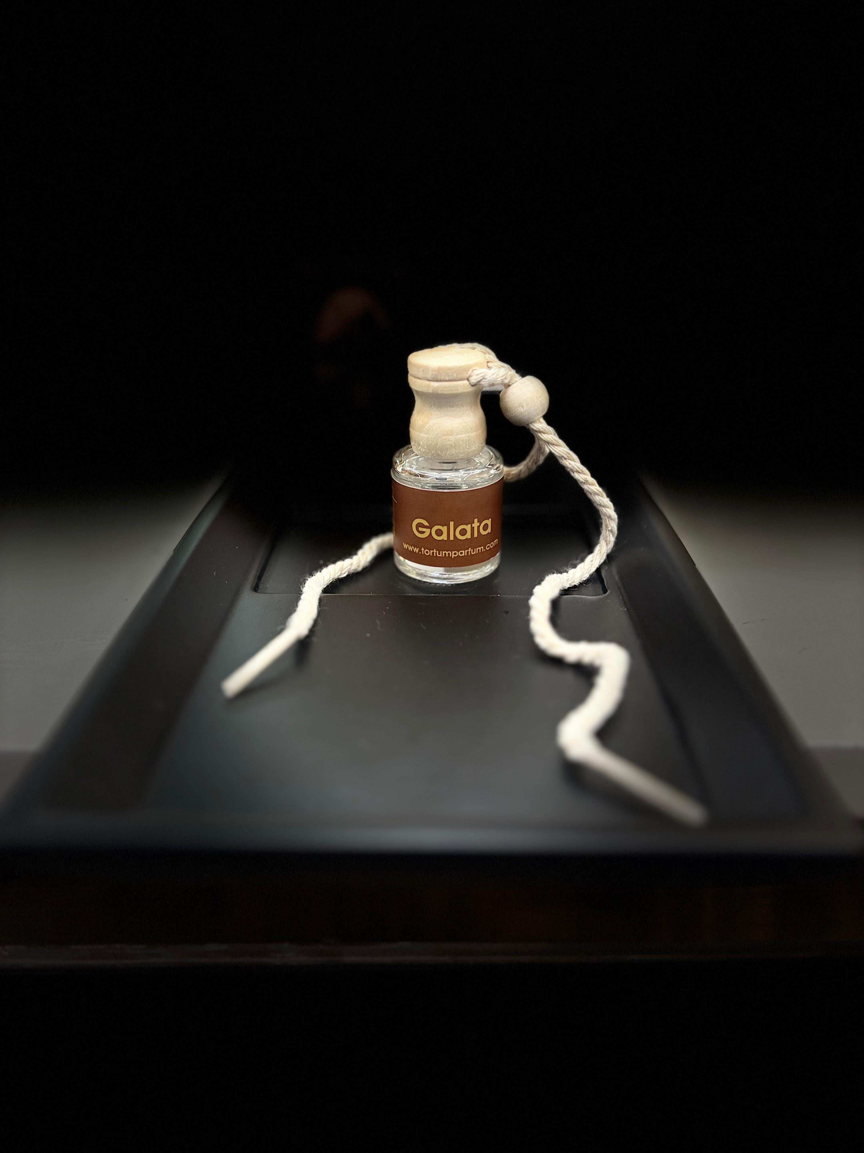 Galata White Flowers Car Air Freshener